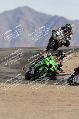 media/Nov-16-2025-Race Pace (Sun) [[8c5fa54630]]/Verified Riders/8-Turn 12 (120pm)/